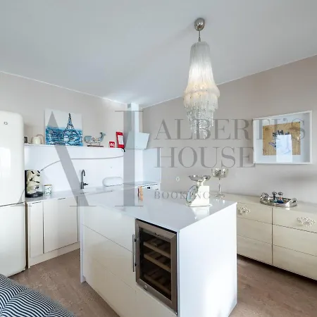 Ocean View Foz Apartment Porto